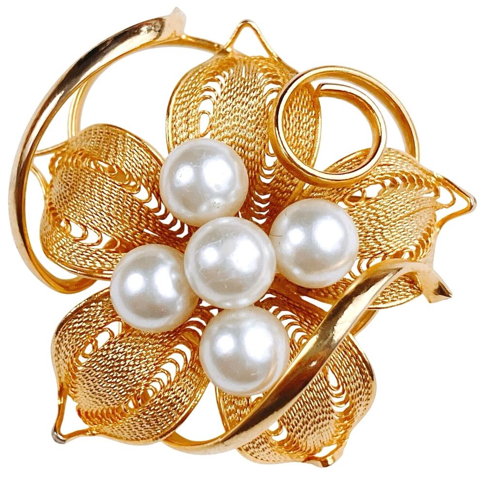 VTG Mid Century Flower Brooch Filigree Faux Pearl Gold Tone Floral 1950s 1960s
